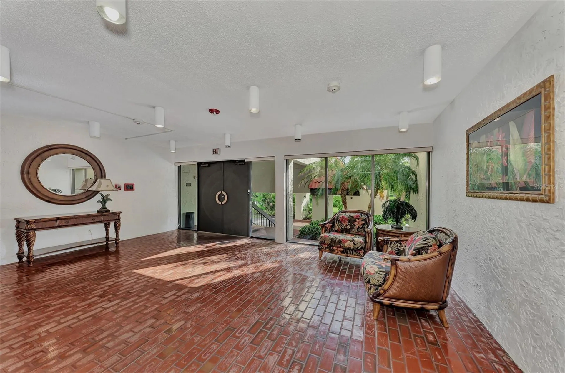 1945 Gulf Of Mexico Drive Longboat Key FL 34228