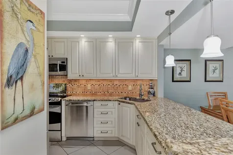 1945 Gulf Of Mexico Drive Longboat Key FL 34228