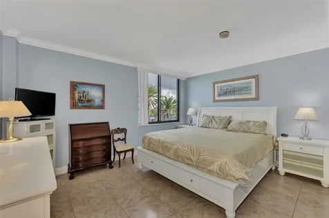 1945 Gulf Of Mexico Drive Longboat Key FL 34228