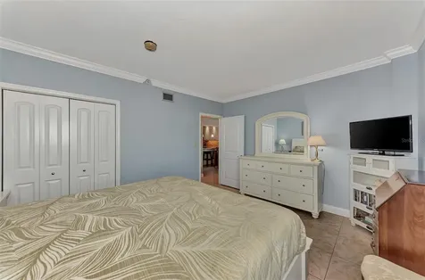 1945 Gulf Of Mexico Drive Longboat Key FL 34228