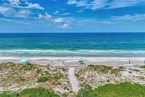 1945 Gulf Of Mexico Drive Longboat Key FL 34228