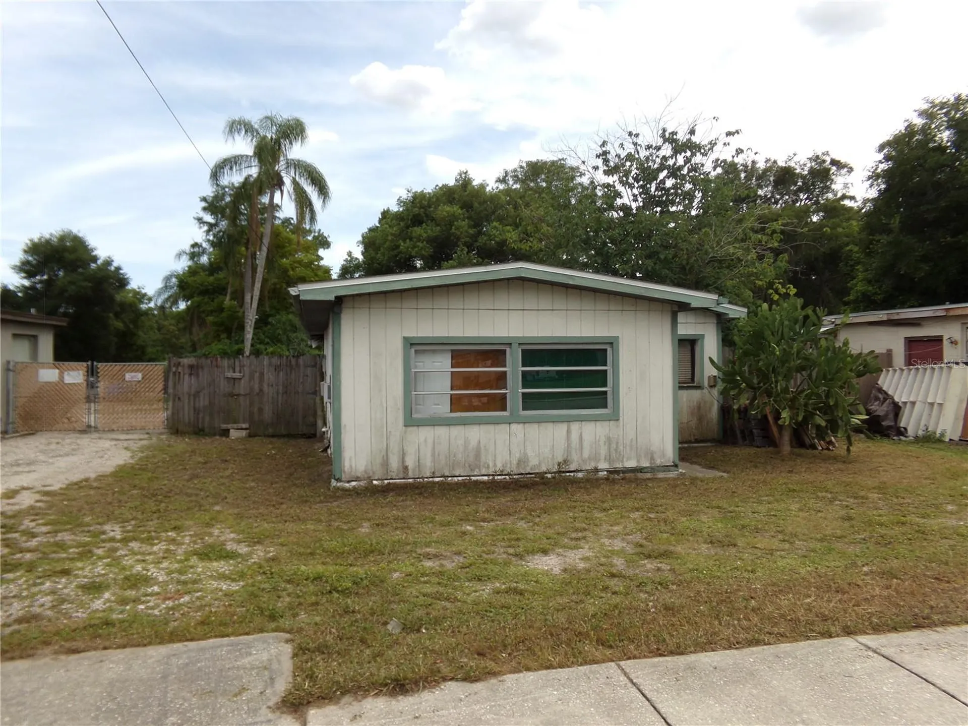 1262 Seminola Boulevard Casselberry FL 32707