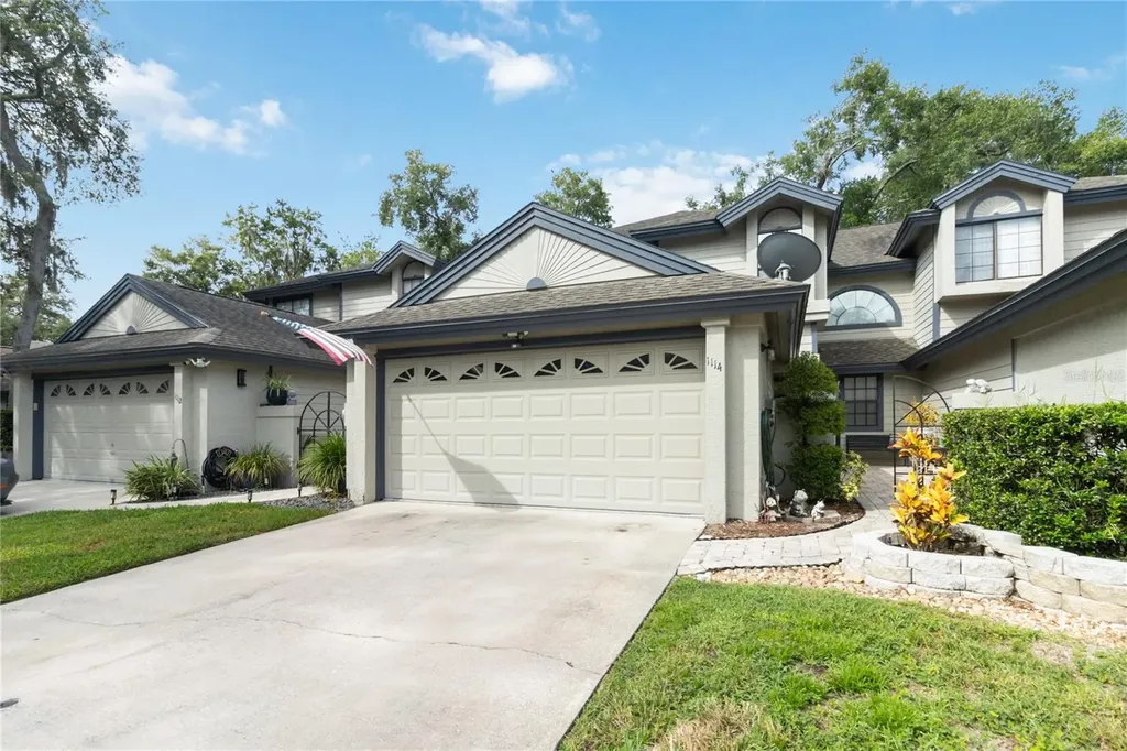 1114 Golden Cypress Court Altamonte Springs FL 32714