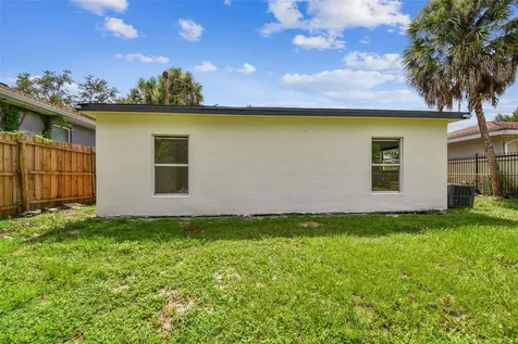 8613 N 14th Street Tampa FL 33604