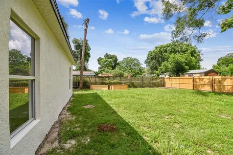 8613 N 14th Street Tampa FL 33604
