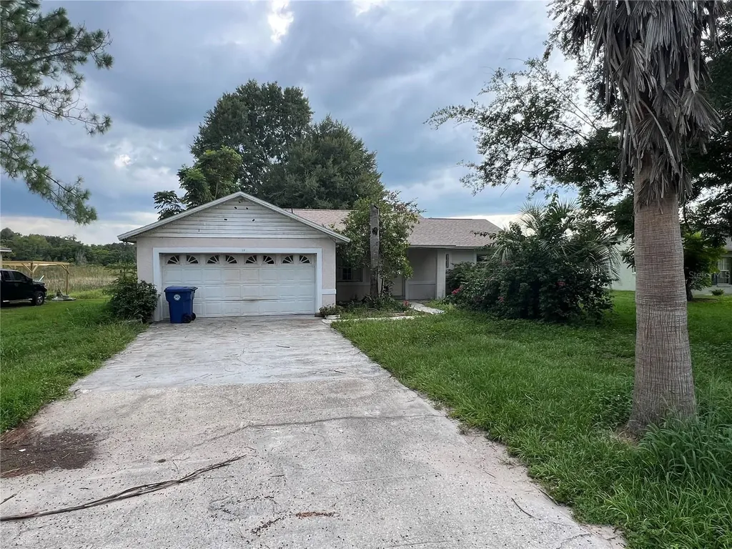 53 Lake Jackson Drive Mascotte FL 34753