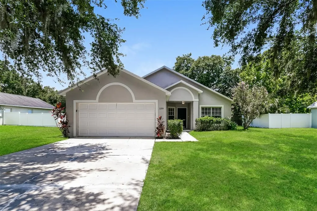 3204 Saint Augustine Court Kissimmee FL 34746