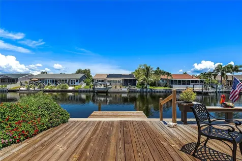 1449 49th Avenue NE St Petersburg FL 33703