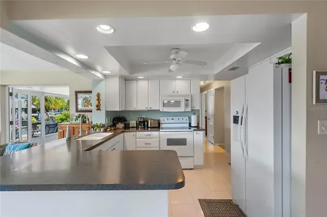 1449 49th Avenue NE St Petersburg FL 33703