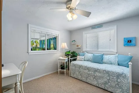 1449 49th Avenue NE St Petersburg FL 33703