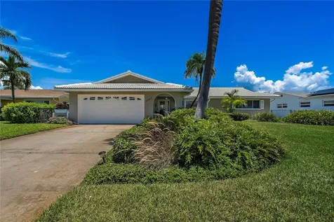1449 49th Avenue NE St Petersburg FL 33703