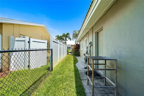 1449 49th Avenue NE St Petersburg FL 33703