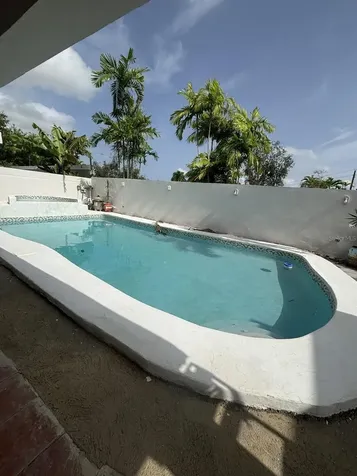 I9 Calle Principe Eduardo Guaynabo PR 00969