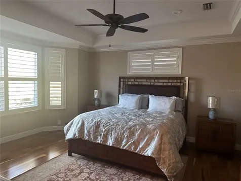 7135 Kensington Court University Park FL 34201