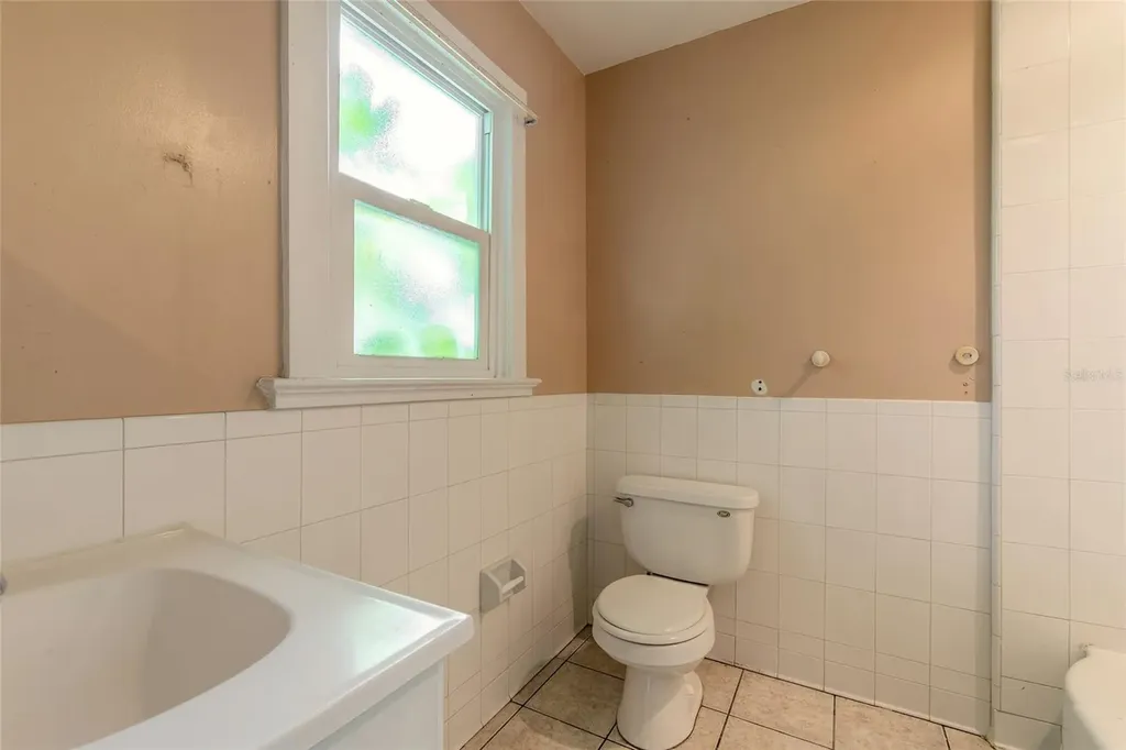 724 N Oleander Avenue Daytona Beach FL 32118
