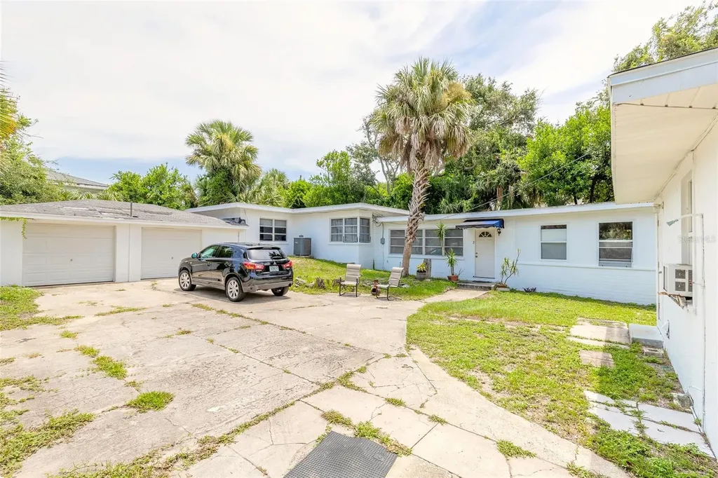 724 N Oleander Avenue Daytona Beach FL 32118