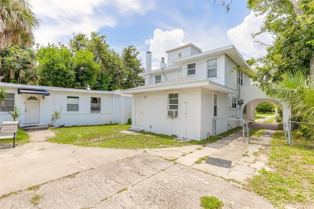 724 N Oleander Avenue Daytona Beach FL 32118