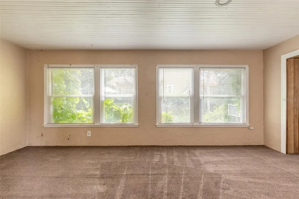 724 N Oleander Avenue Daytona Beach FL 32118