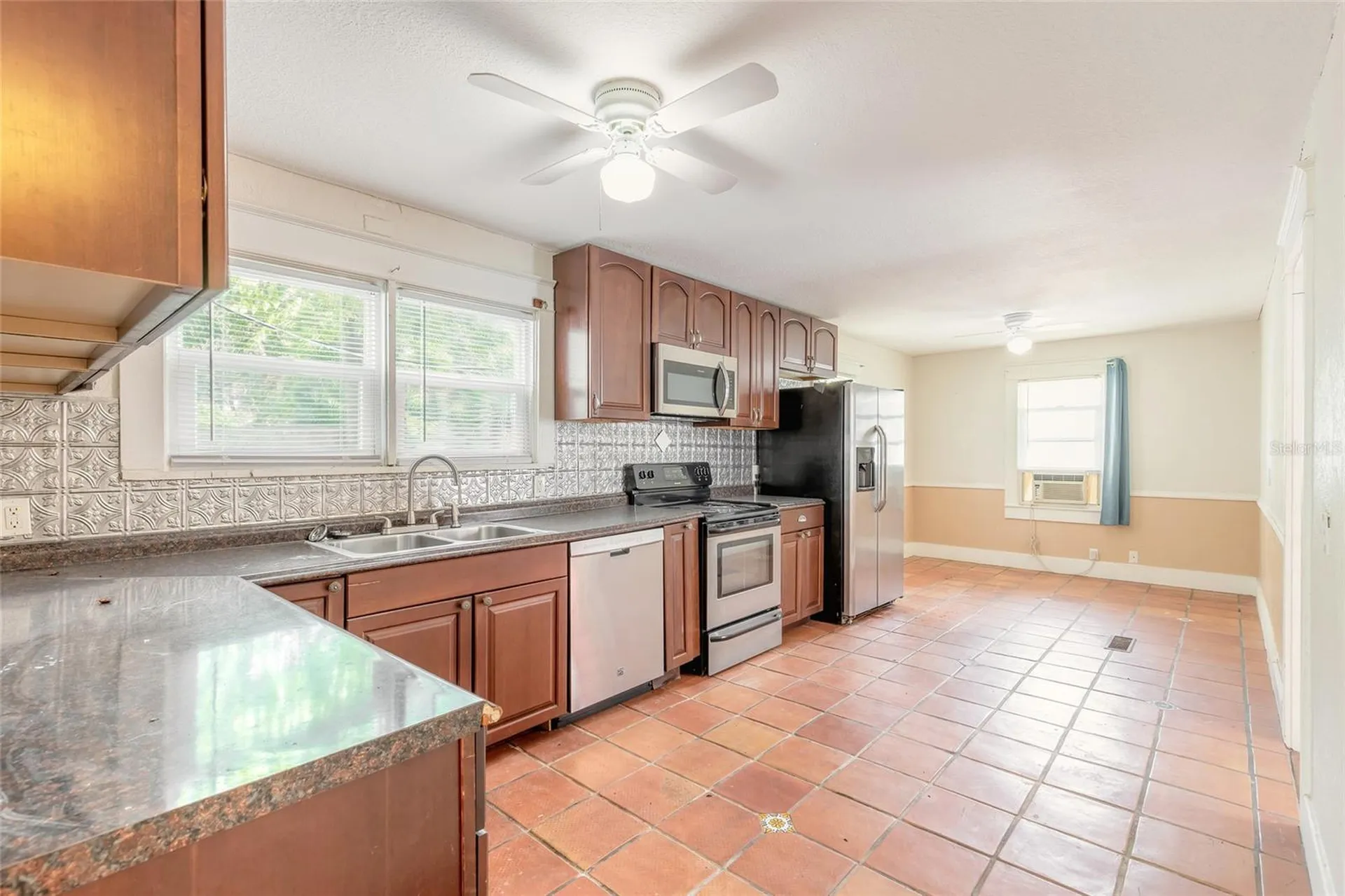 724 N Oleander Avenue Daytona Beach FL 32118