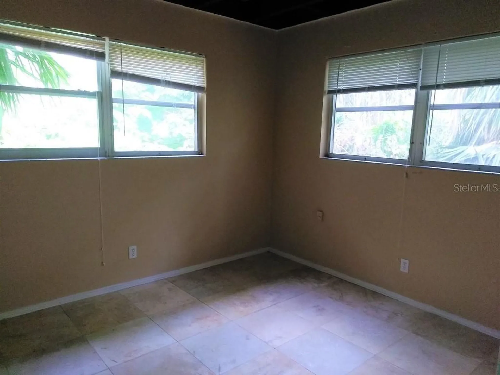 724 N Oleander Avenue Daytona Beach FL 32118