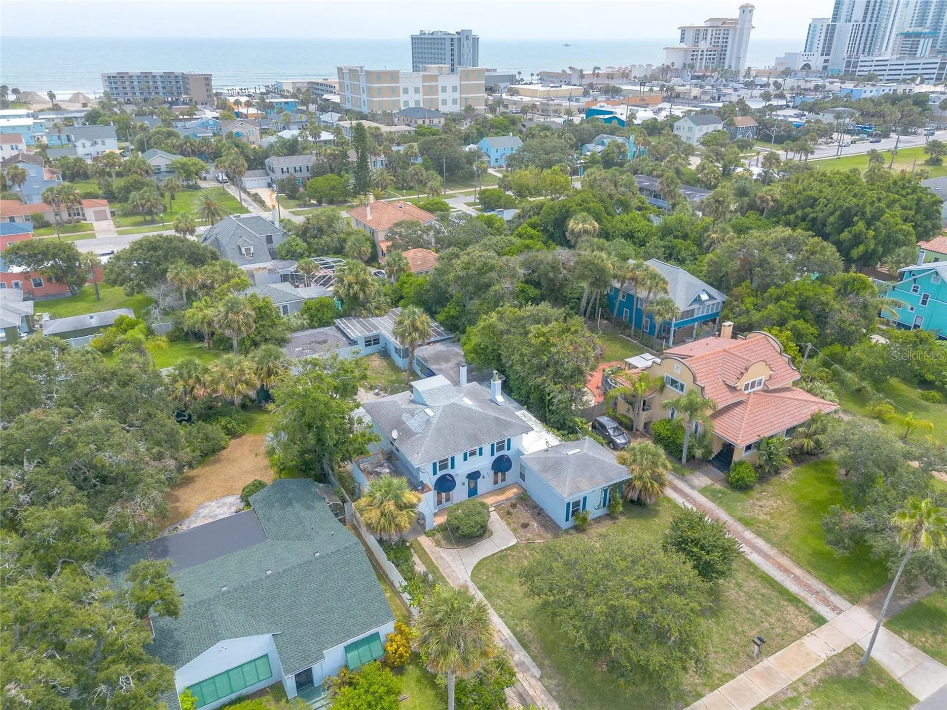 724 N Oleander Avenue Daytona Beach FL 32118
