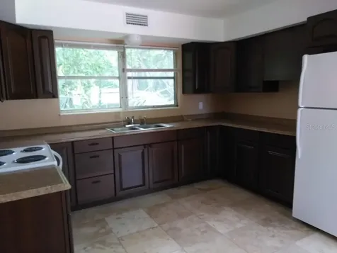 724 N Oleander Avenue Daytona Beach FL 32118