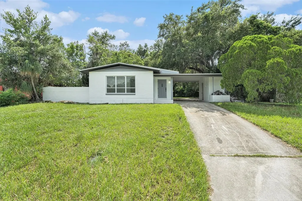3405 E Knollwood Street Tampa FL 33610