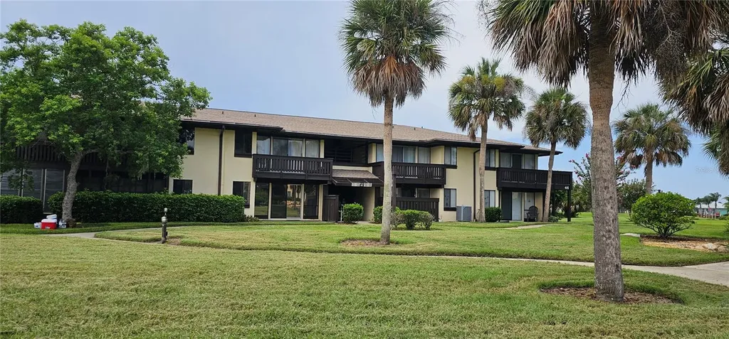 46 Club House Drive Palm Coast FL 32137