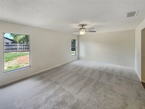 2283 Lake Pointe Circle Leesburg FL 34748