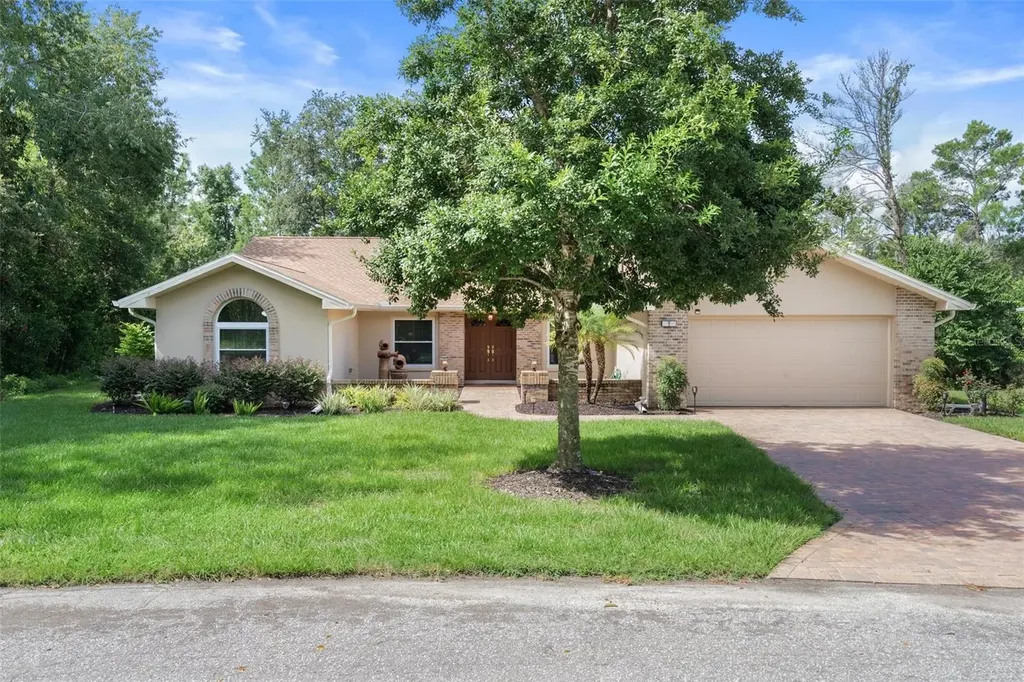 9 Sandpine Court W Homosassa FL 34446