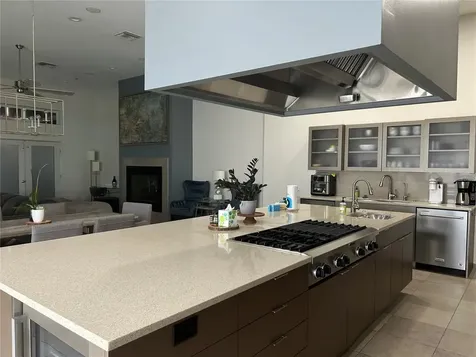 1345 2nd Street Sarasota FL 34236