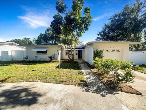 4523 20th Avenue N St Petersburg FL 33713