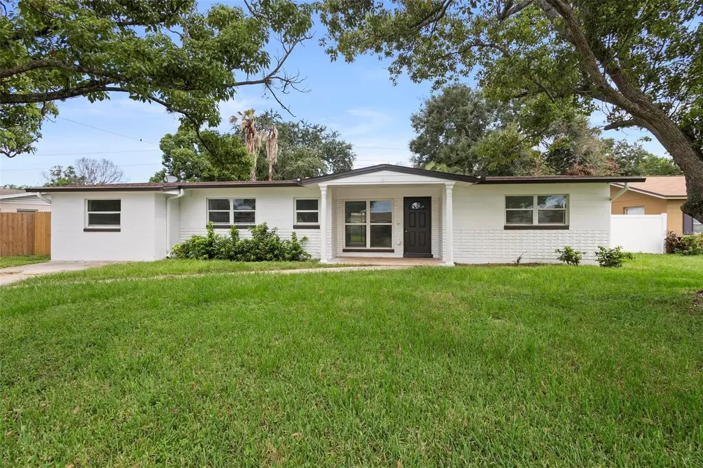 1211 Orwell Avenue Orlando FL 32809