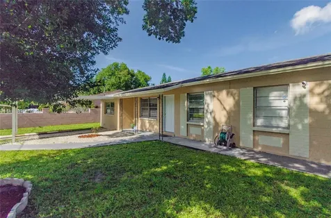 4811 S 86th Street Tampa FL 33619