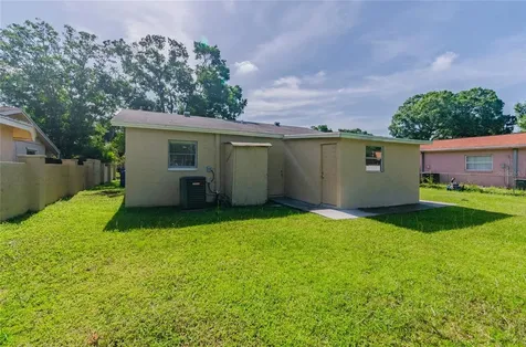 4811 S 86th Street Tampa FL 33619