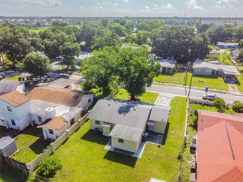 4811 S 86th Street Tampa FL 33619