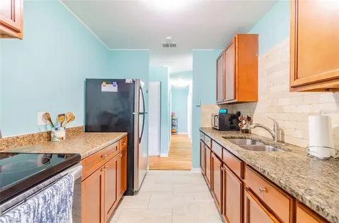 4811 S 86th Street Tampa FL 33619