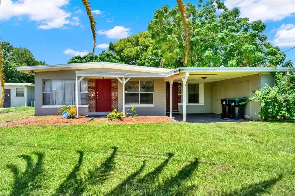 3706 Laguna Street Orlando FL 32805