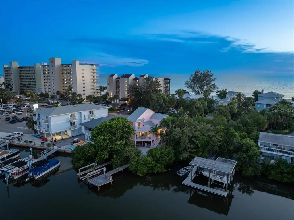 20051 Gulf Boulevard Indian Shores FL 33785