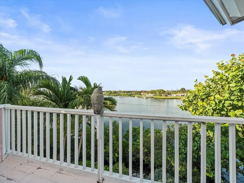 20051 Gulf Boulevard Indian Shores FL 33785
