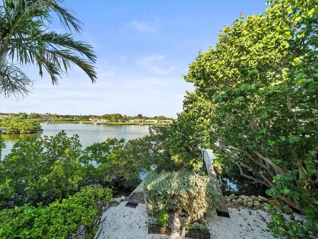 20051 Gulf Boulevard Indian Shores FL 33785