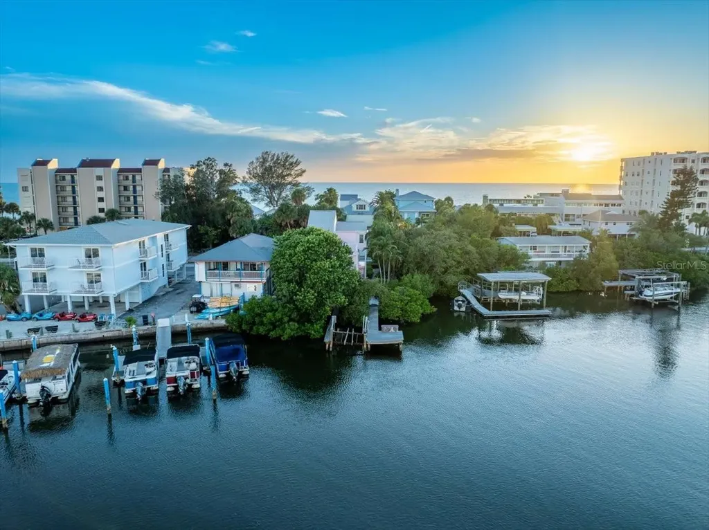 20051 Gulf Boulevard Indian Shores FL 33785