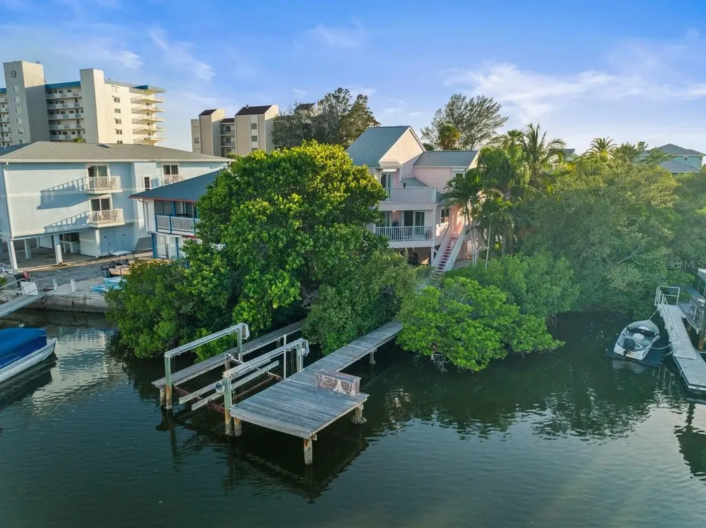 20051 Gulf Boulevard Indian Shores FL 33785