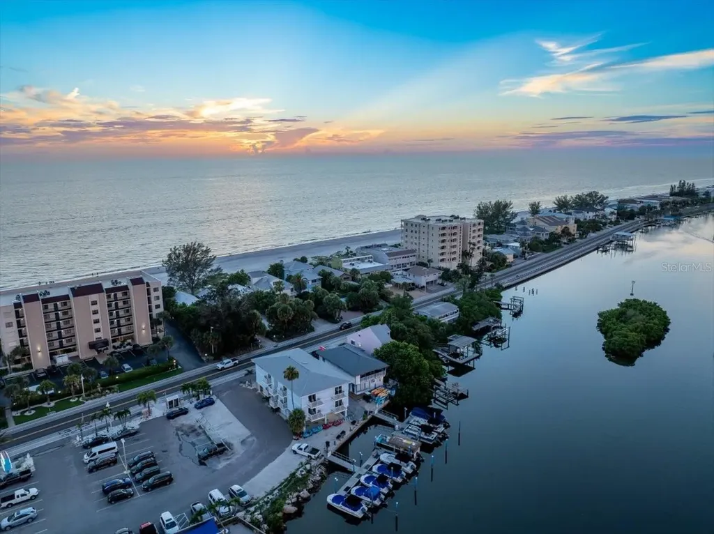 20051 Gulf Boulevard Indian Shores FL 33785