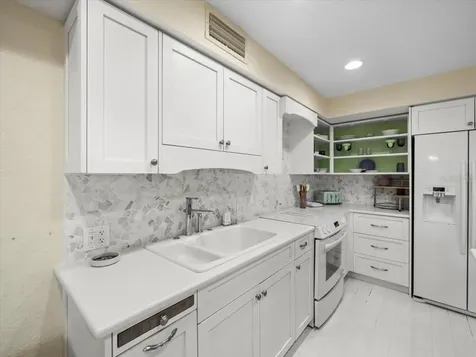 20051 Gulf Boulevard Indian Shores FL 33785