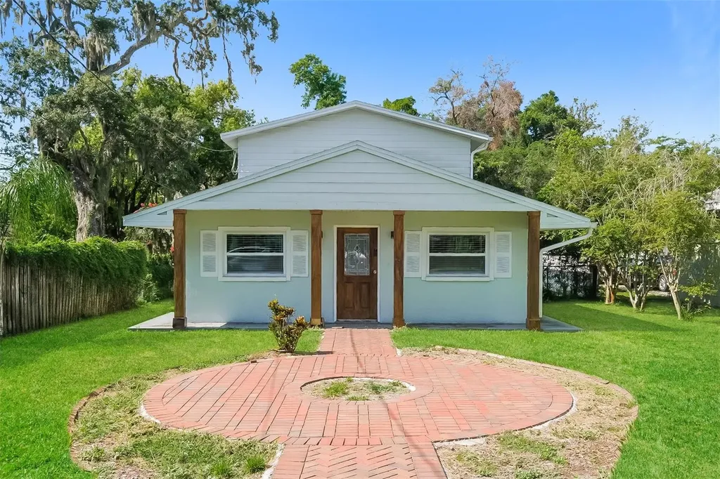 1415 E Henry Avenue Tampa FL 33604
