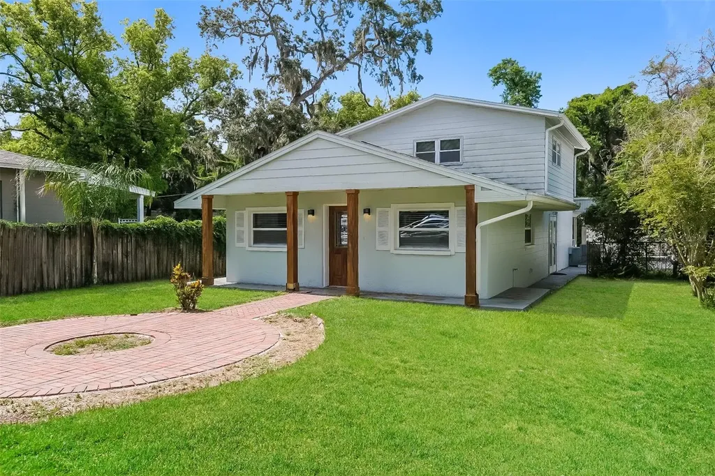 1415 E Henry Avenue Tampa FL 33604