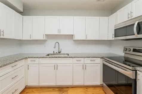 1415 E Henry Avenue Tampa FL 33604