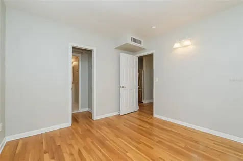 1415 E Henry Avenue Tampa FL 33604