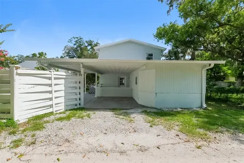 1415 E Henry Avenue Tampa FL 33604